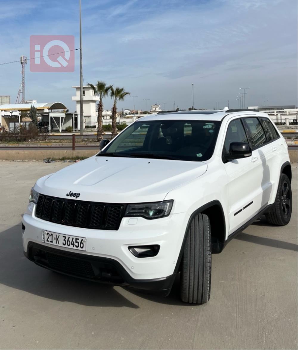 جيب جراند شيروكي